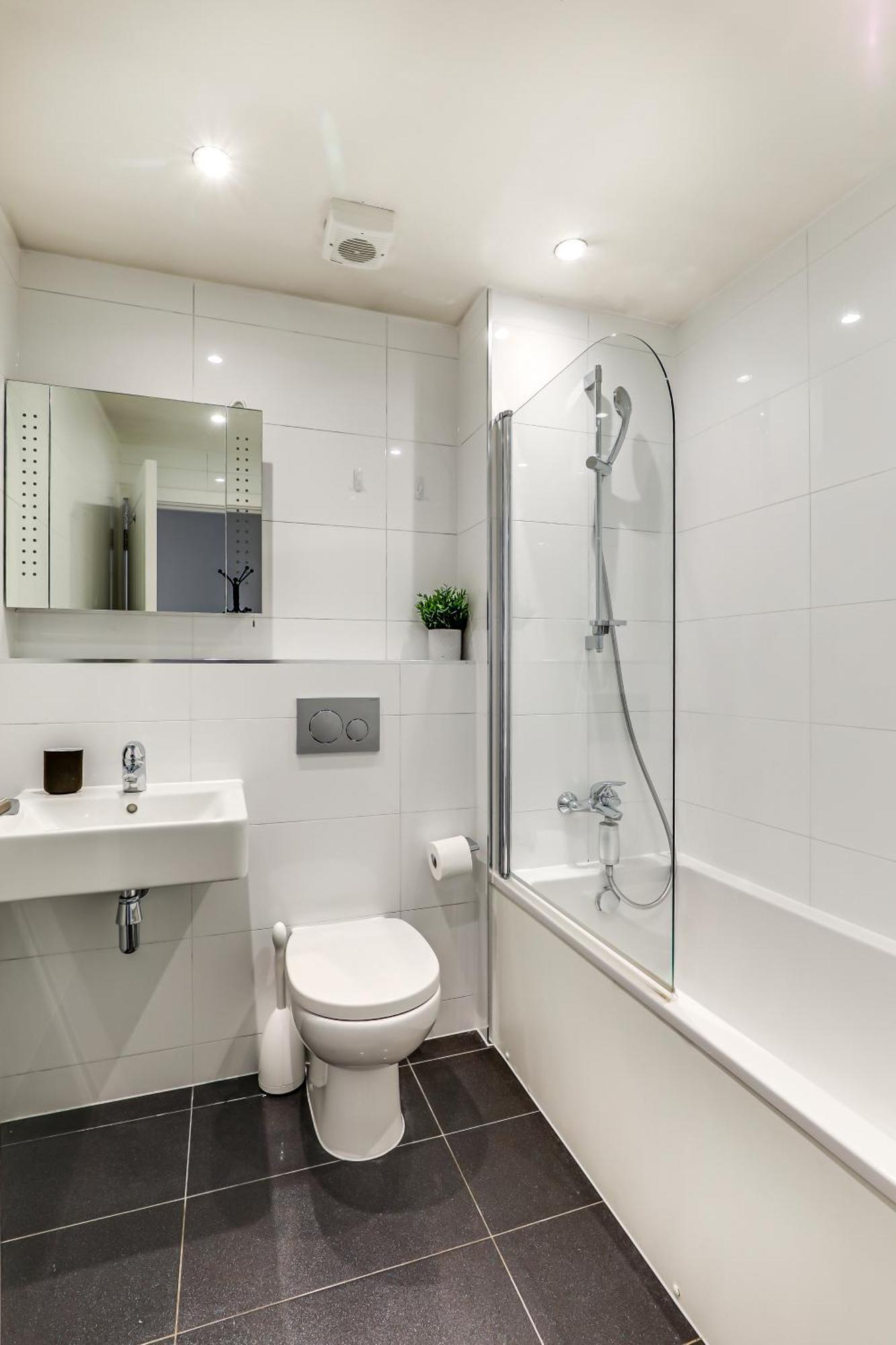 Exceptionally Spacious Central Canterbury Home Luaran gambar